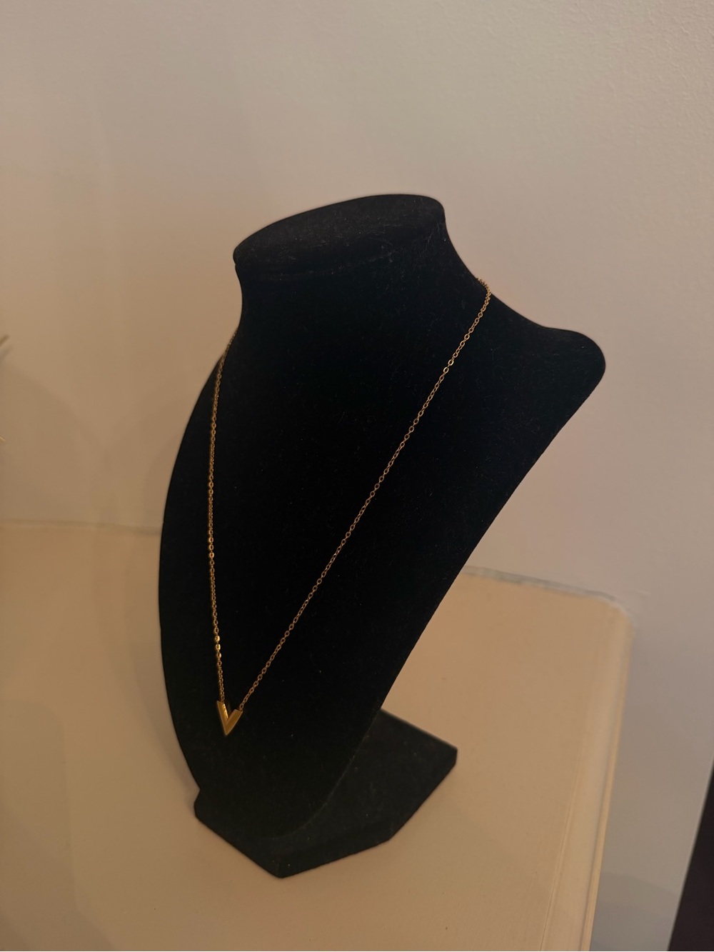 Gold V-Point Pendant Necklace - Women Jewelry